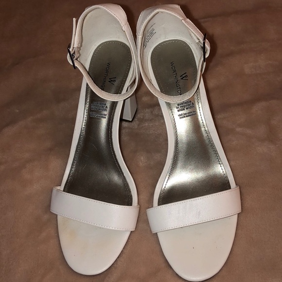 Nice casual heels - Picture 2 of 5